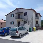 App Krivit * Póla