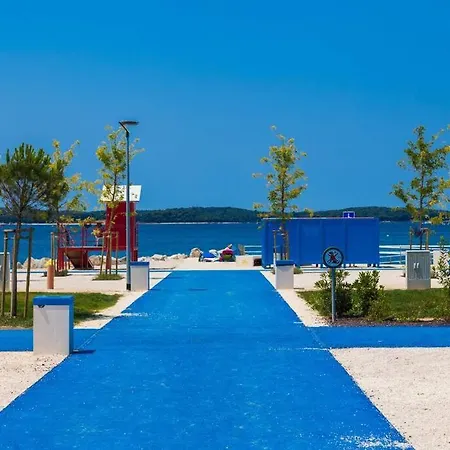 App Krivit Apartament *