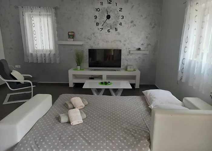 App Krivit Apartament Pula