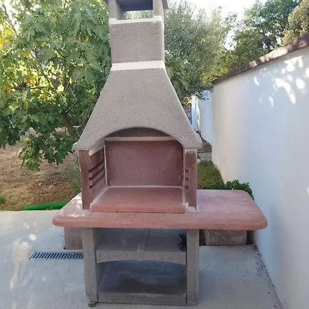 App Krivit Apartament Pula