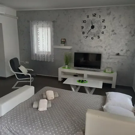 Apartament App Krivit *